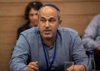 Demonstration held outside UNRWA headquarters in Jerusalem