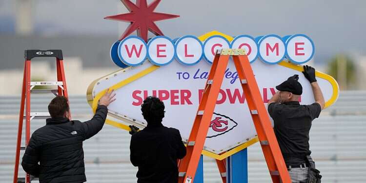 'A great Las Vegas Super Bowl': Fans describe 'electric' energy