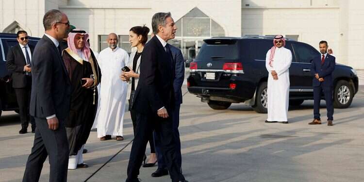 Blinken discusses 6-week 'immediate' truce as he arrives in region