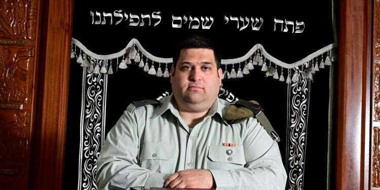 'After the funerals I would go back to my car and just fall apart': The cantor who just couldn't hold back the tears