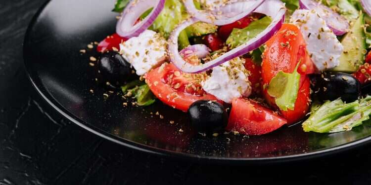 Study: Women could live much longer with this diet