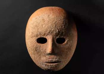 Rare ancient stone mask uncovered on Mount Hebron