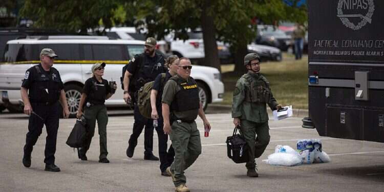 Over 100 shot during 4th of July festivities in Chicago