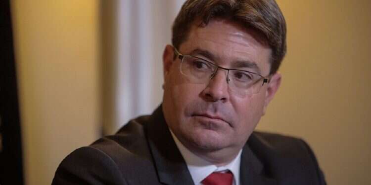 'I'm calling on New Yorkers: Wake up before it will be too late!'