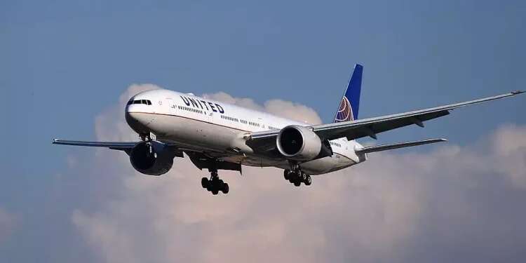 United, Delta cancelling flights to Israel