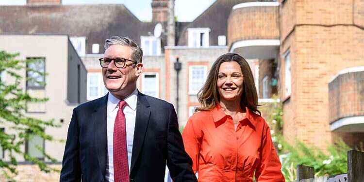 Antisemitism fighter, husband to Jewish woman: Who is Britain's next prime minister?