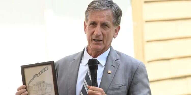 Christian lawmaker builds Holocaust museum to combat antisemitism