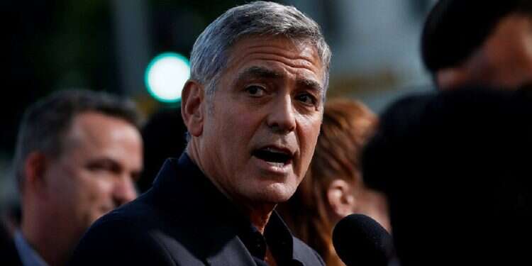 Clooney slams O. Russell, Tarantino; 'Miserable f***'