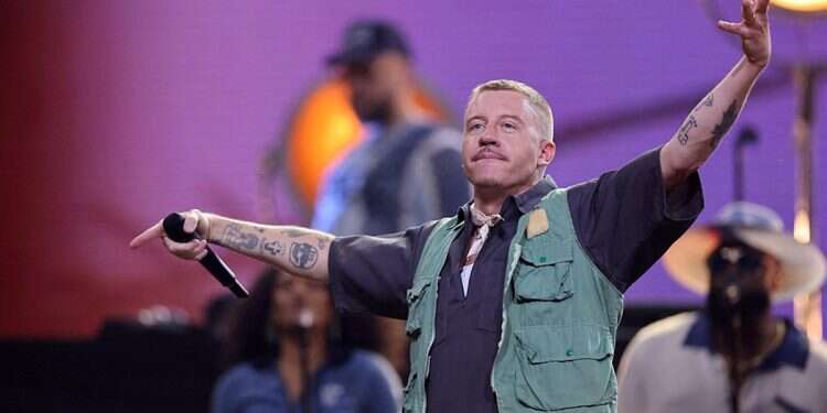 Israel-hater Macklemore cancels Dubai concert