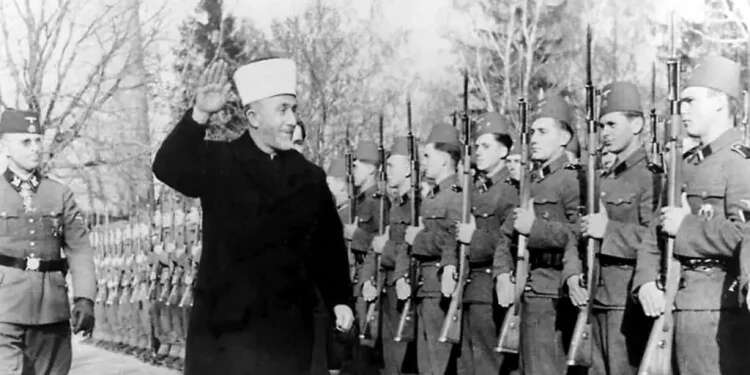 Haj Amin al-Husseini, with Bosnian volunteers of the Waffen-SS, 1941. Photo: Getty Images. Between Gaza and Berlin