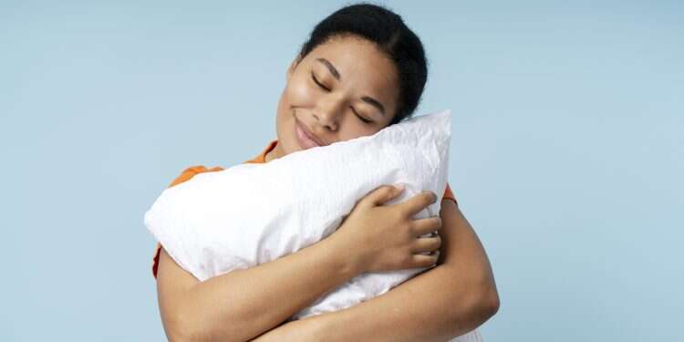 Sleeping longer on weekends is just what the heart doctor ordered