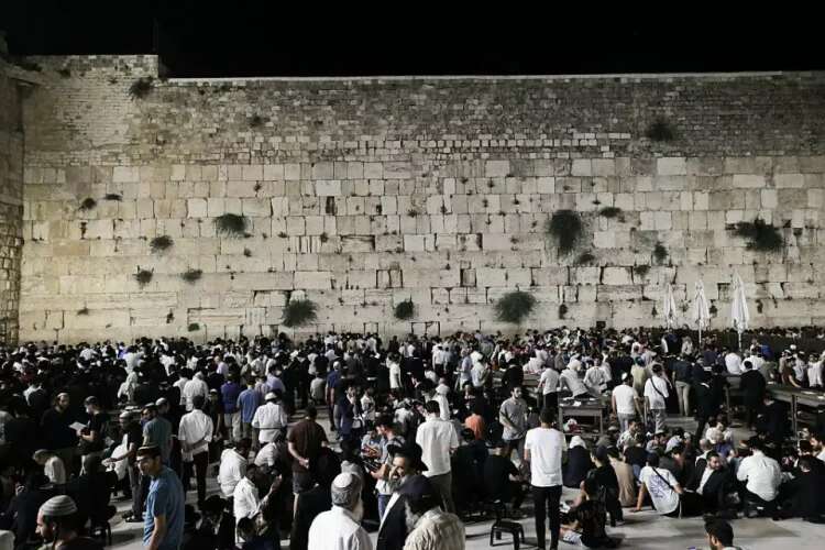 Tisha B'Av at the Western Wall