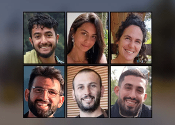 In touching tribute, images of murdered hostages displayed at Times Square