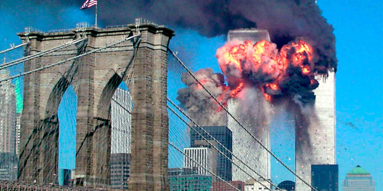 Both towers of the World Trade Center burn after being hit
by planes in New York September 11, 2001. Photo credit: REUTERS/Sara K. Schwittek
GMH Daniel Lewin: The brilliant leader Israel lost on 9/11