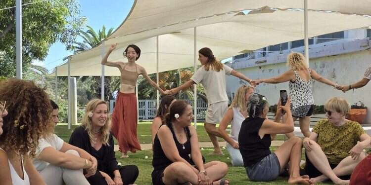 Dancer from Taiwan brings healing through movement to Oct. 7 mothers