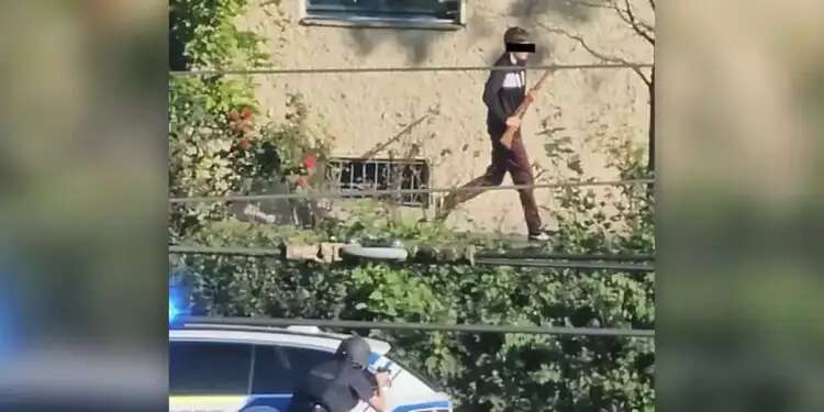 Report: Munich shooter - Islamist who used a WWII rifle