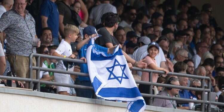 Jewish youth soccer team attacked by knife-wielding mob in Berlin