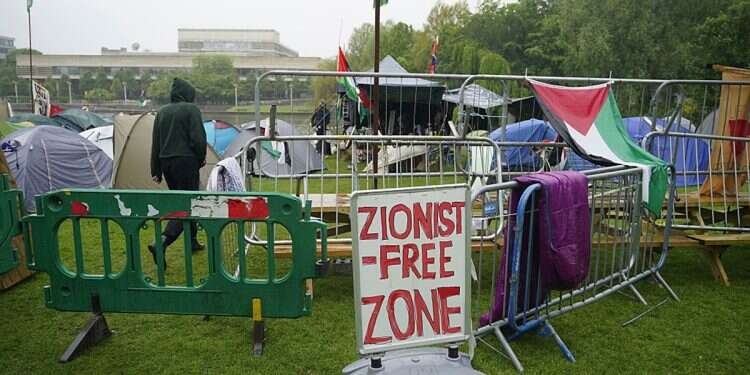 Hiring bias against Jewish-sounding surnames, study finds