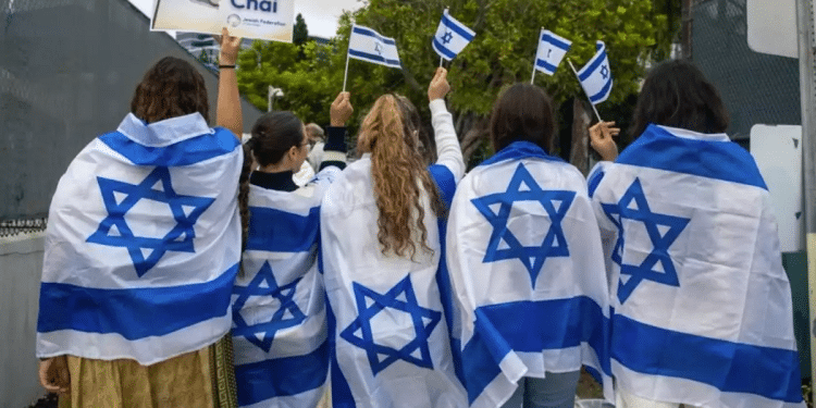 'I'm mortal, but Am Israel Chai is eternal'