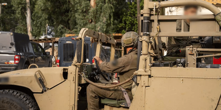 Paratroopers prepare for entry into Syria Israel strikes hundreds of targets across Syria