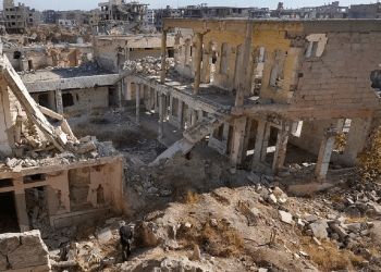 Syrian Jews visit historic synagogue after Assad fall