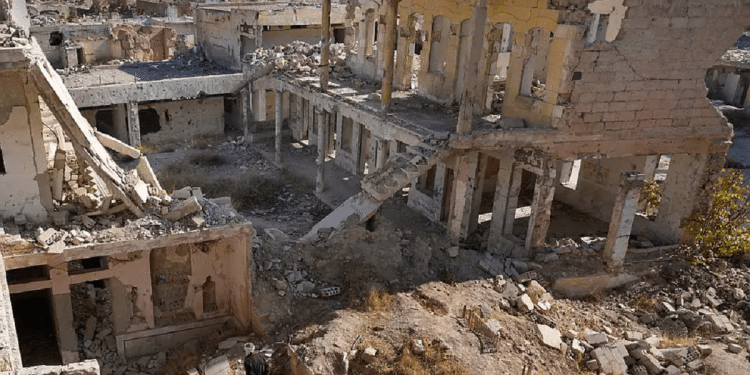 Handful of Syria Jews visit main synagogue amid post-Assad hopes