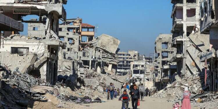 IDF: Gazans' return to north set for next week if Hamas upholds agreement