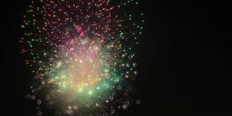 New Year under fire: Hamas launches midnight strike on border towns