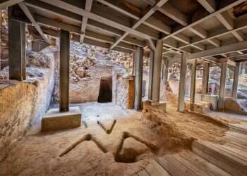 Ancient ritual structure discovered in Jerusalem