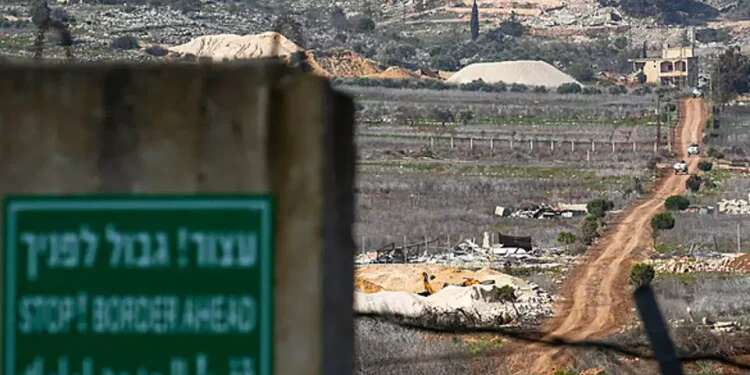 4 Israelis arrested after crossing into Lebanon, attacking IDF troops 