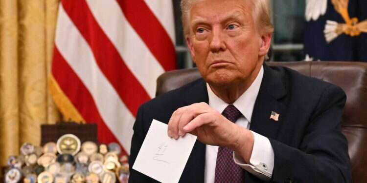 Trump ends Biden's access to classified documents