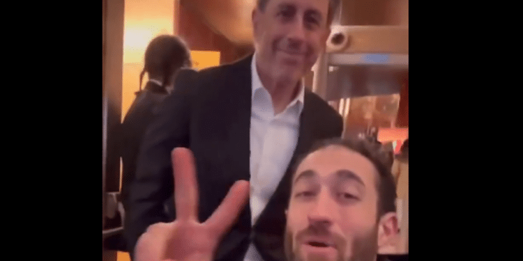 Jerry Seinfeld takes a selfie with a pro-Palestinian protestor 'I don't care about Palestine': Jerry Seinfeld confronted during selfie