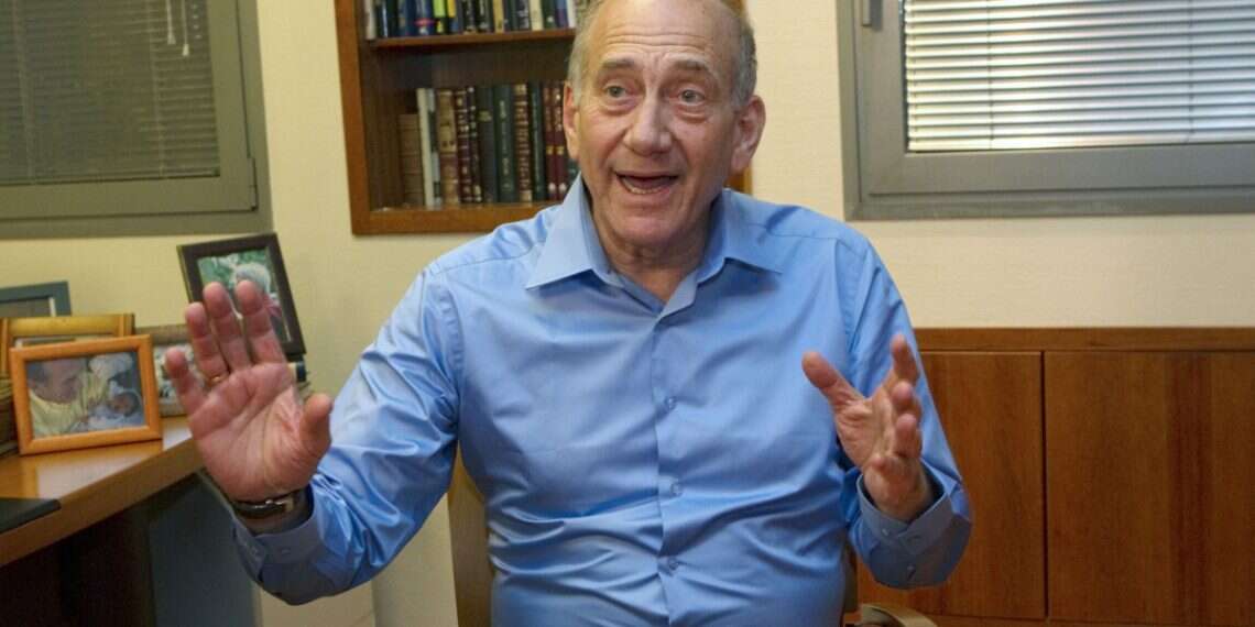 Unseen 2008 peace map reveals path not taken