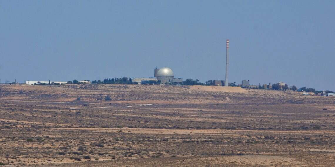 Ayatollahs paid Israeli arrested to spy on Dimona nuclear site