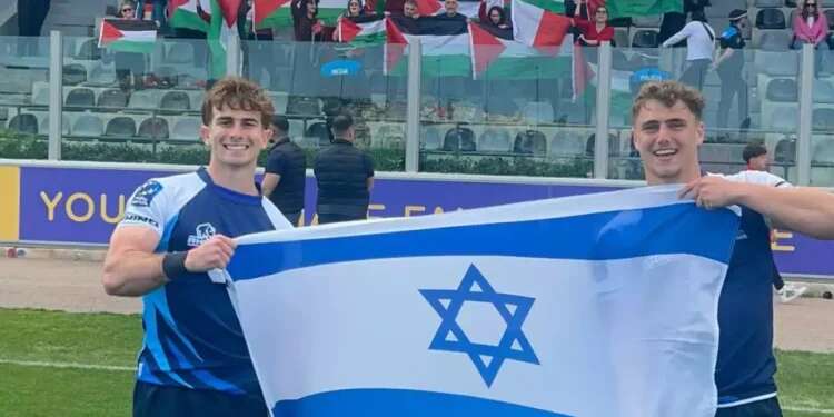 Israeli rugby players' response to hostile crowd goes viral