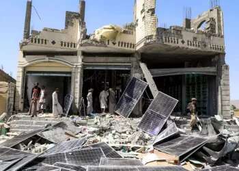 US officials: Yemen plans ground offensive against Houthis 