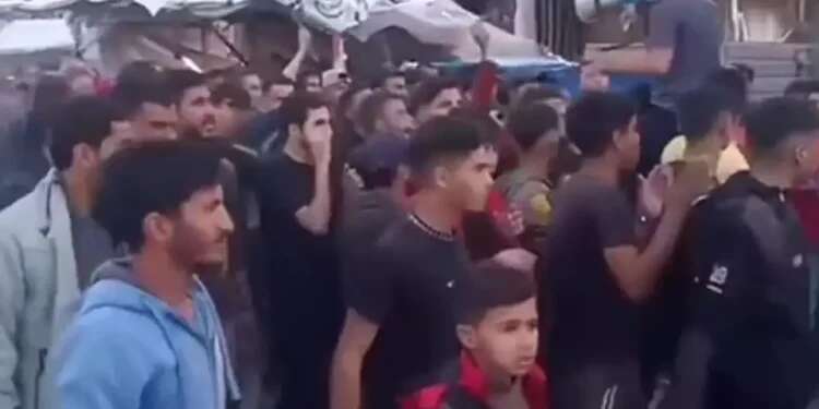 'Hamas is garbage': Gazans resume protests against terrorist organization