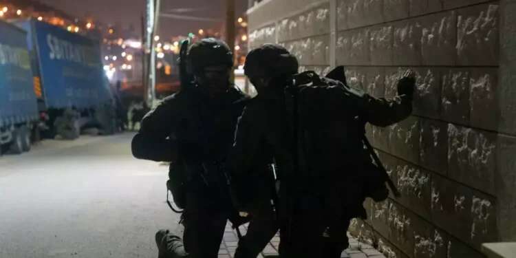 IDF launches raid on Balata Camp