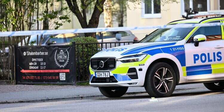 Swedish diplomat dies after espionage accusations