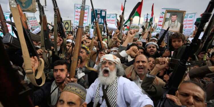 Frightened Houthis prepare for Israel's explosive pagers