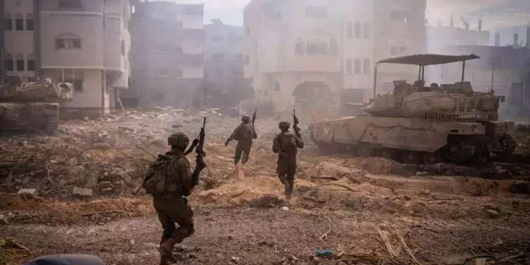 IDF prepares to muster tens of thousands of reservists