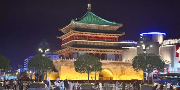 Roof tiles rain down as 650-year-old Chinese tower collapses