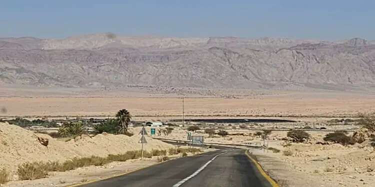 Route 40 in southern Israel Unidentified civilian aircraft crashes in southern Israel