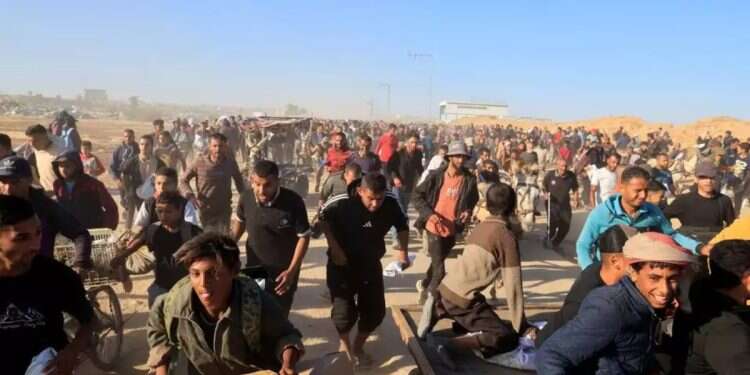 Chaos spreads in Gaza food distribution centers