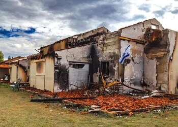 Kibbutz Be'eri Be'eri independence Day display: 'No independence while hostages remain'
