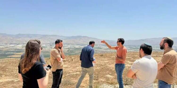 The new group of reservists who are poised to settle in the Jordan Valley Exclusive: Reservist-led settlements in strategic location becomes real