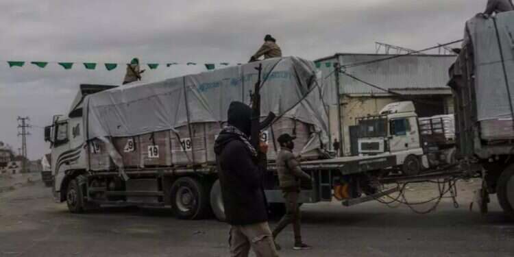 UN aid trucks reached homes of senior Hamas terrorists 