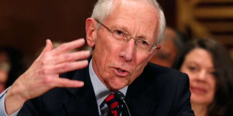 Stanley Fischer, the former chief of the Bank of Israel, testifies before a Senate Banking Committee confirmation hearing on his nomination to be a member and vice chairman of the Federal Reserve Board of Governors on Capitol Hill in Washington, March 13, 2014 Stanley Fischer, former Bank of Israel governor, dies