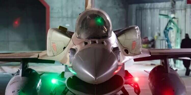 Israel weighs Iran strike without US support