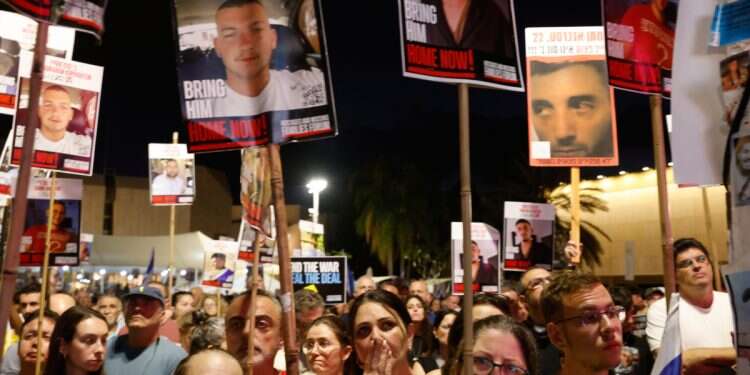 Hamas drags feet in negotiations as Israel makes threat